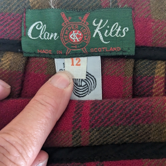 CLAN KILTS Vintage Wool Kilt - Picture 3 of 7